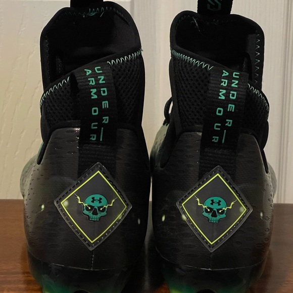 Under Armour UA Spotlight Lux MC LE Slime Football Cleats 11.5 3025376-001 NEW - Picture 5 of 8